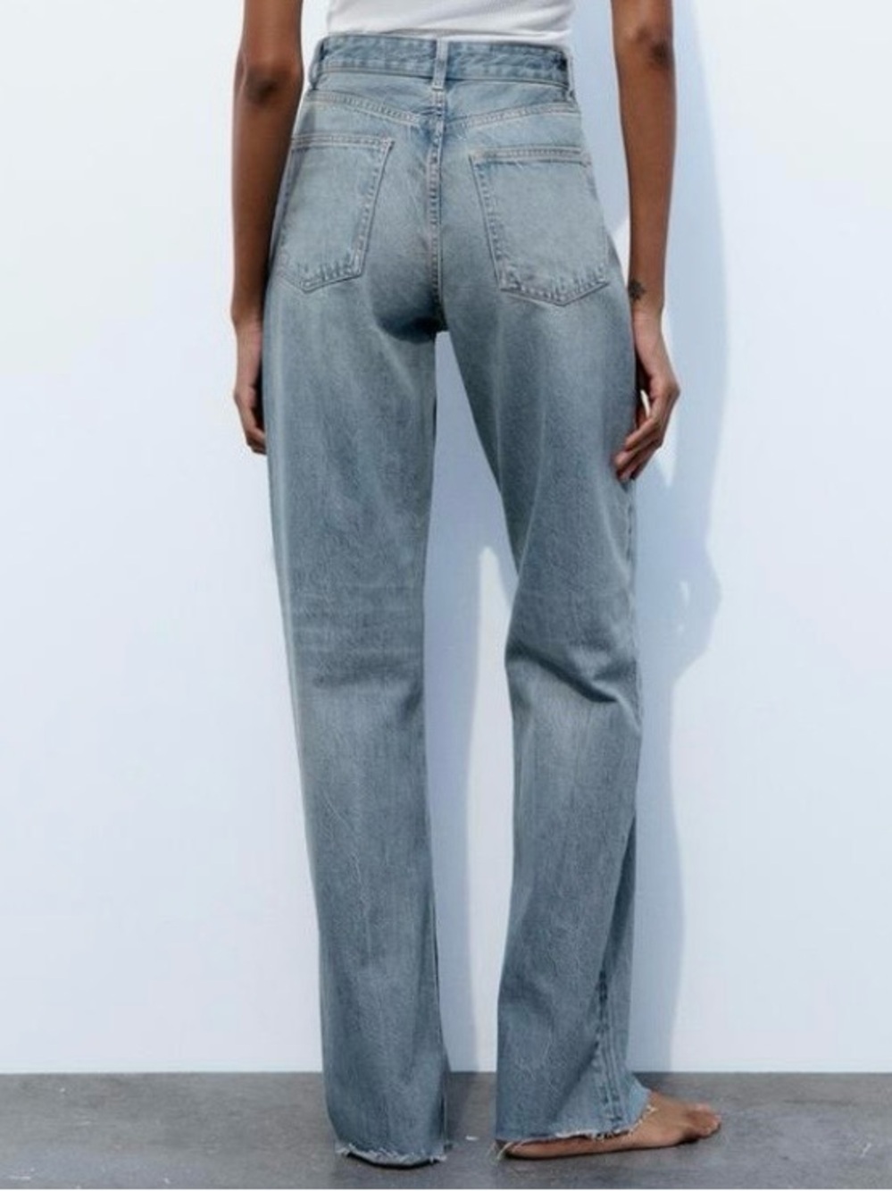 ZARA „Wide Leg“ Straight Leg High Waist Light Denim Jeans - Picture 6 of 7